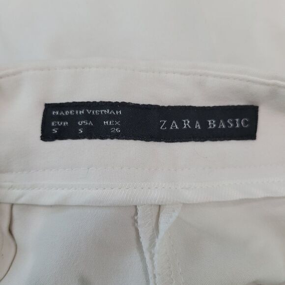 Zara basic structured off white shorts - Picture 3 of 4